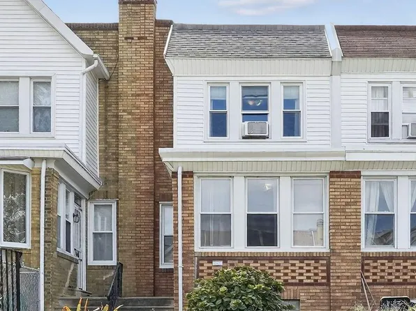 3406 Saint Vincent St, Philadelphia, PA 19149