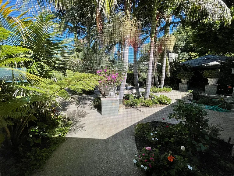 1375 Beverly Estate Dr — Photo 5