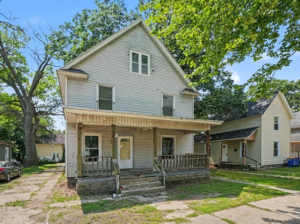 106 Stewart St SW, Grand Rapids, MI 49507