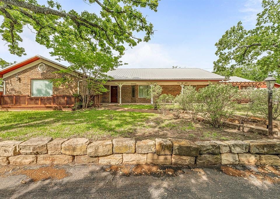 1st image of 1503 Park Road Cv #1821