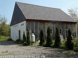 668 Ellsworth Rd, Blue Hill, ME 04614