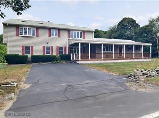 8 Birch Swamp Rd, Warren, RI 02885