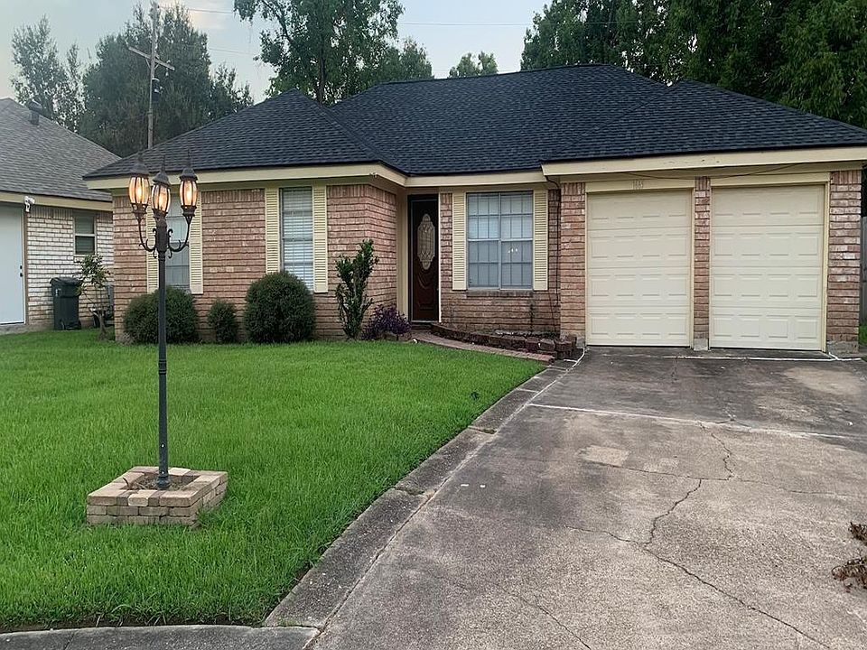 1st image of 1665 King Arthur Ct