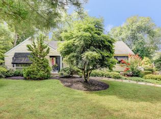 591 Oak Hill Rd, Middletown, NJ 07748