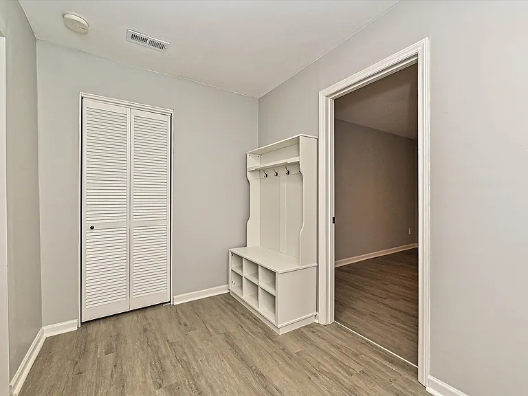 633 Pennwood Ln — Photo 26