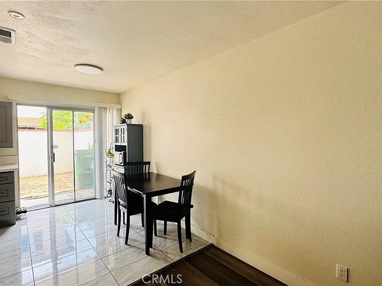 23624 Western Ave #B — Photo 3
