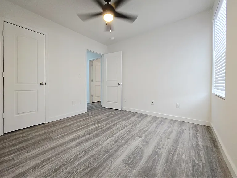 2529 Piering Dr — Photo 25