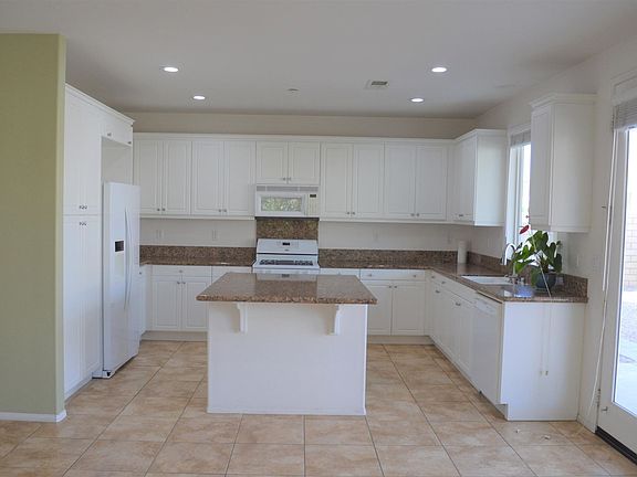 3rd image of 2634 Desert Breeze Way