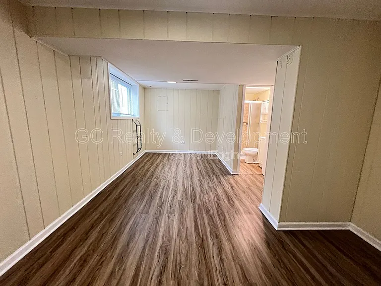 206 E Center St — Photo 21