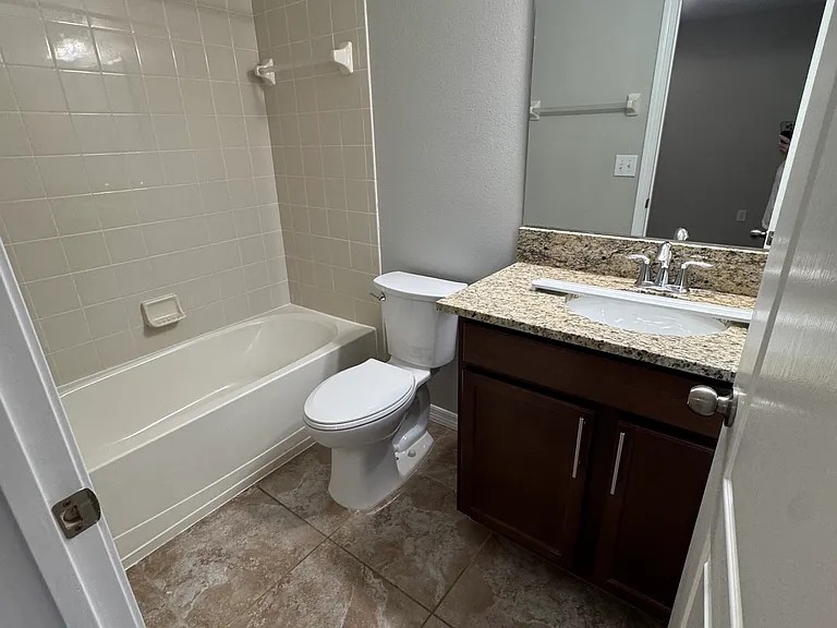 2707 Lantern Hill Ave — Photo 42