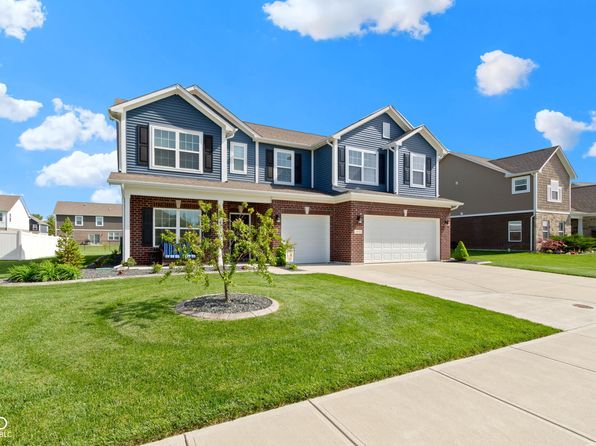4638 W Otway Ln, New Palestine, IN 46163