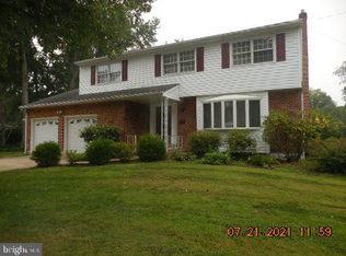 927 Aster Ave, Newark, DE 19711