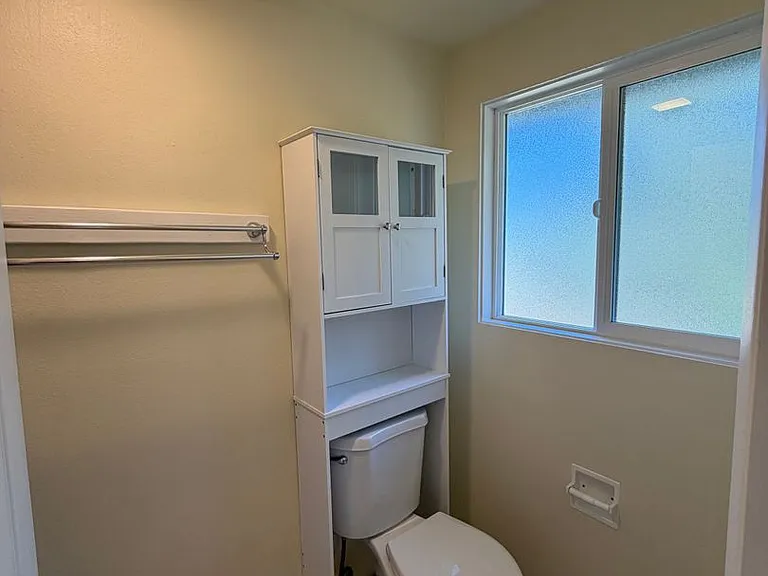 2735 Almaden St — Photo 21
