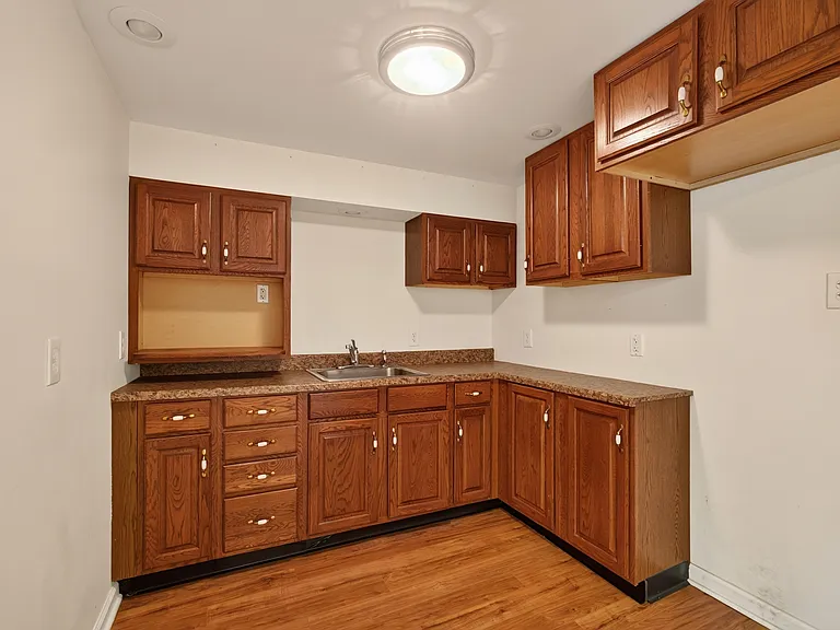 1164 E Schuylkill Rd — Photo 18