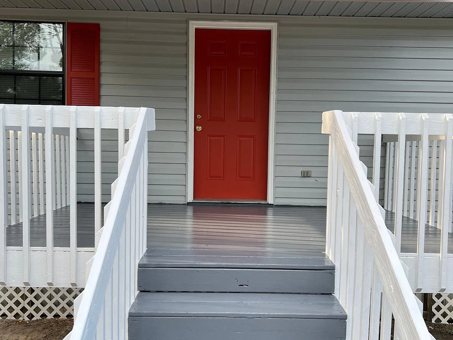 97 Dickson Bay Rd — Photo 2