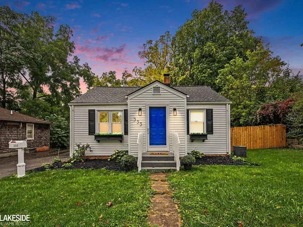 355 W Saint Clair St, Romeo, MI 48065