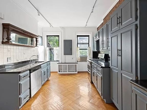 3rd image of 594 5th St #34