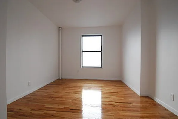 Rented by Reliance Realty Partners LLC  | media 13