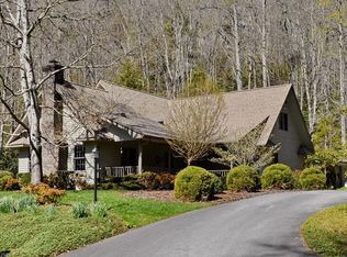 746 Deerlake Rd, Brevard, NC 28712