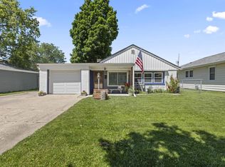 226 Hoover Ave, Waukesha, WI 53186
