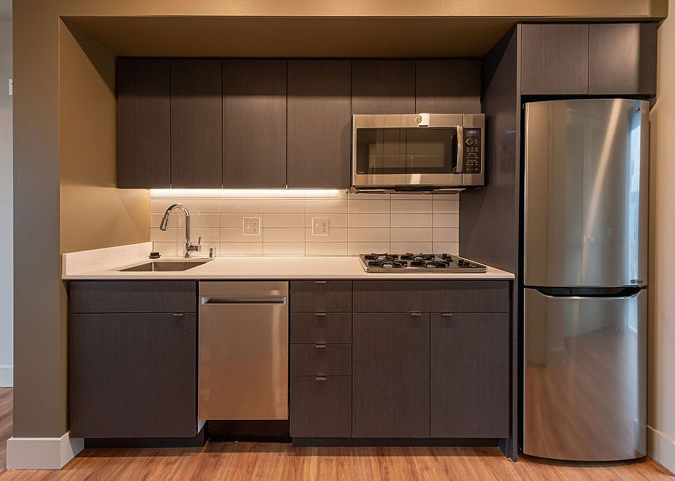 1st image of 408 Aurora Ave N #705
