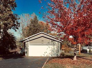 2505 Chickasaw Dr, London, OH 43140