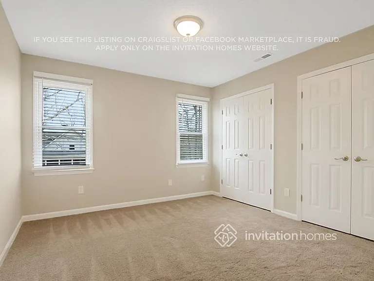 53 Hobson Ln — Photo 13