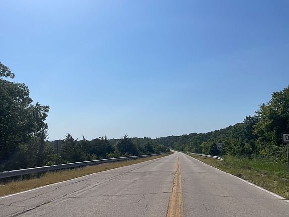4th image of 2872 Highway D