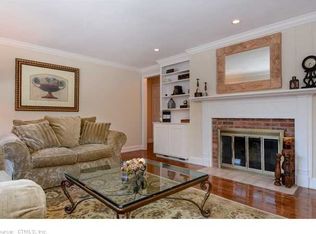 50 Reverknolls, Avon, CT 06001