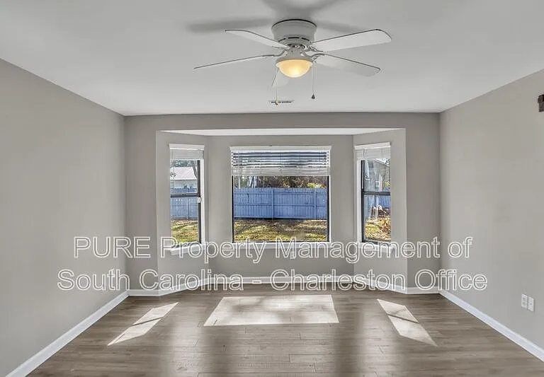 110 Train Dr — Photo 15