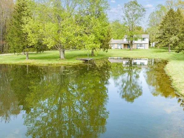 6985 S Palmyra Rd, Canfield, OH 44406