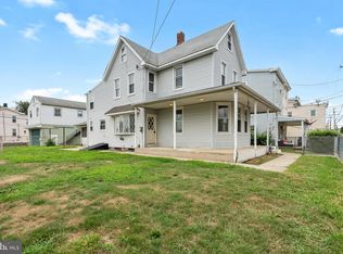 702 Market St, Marcus Hook, PA 19061