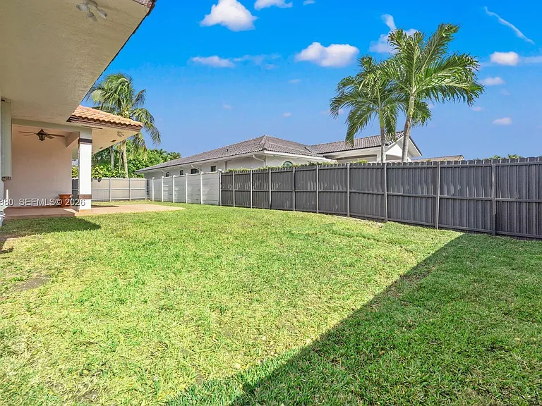 2891 SW 143rd Pl — Photo 16