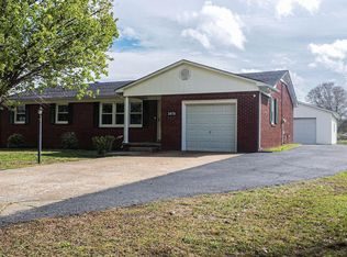 3076 State Route 303, Mayfield, KY 42066