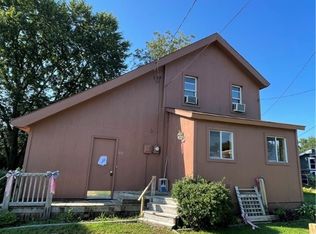 208 W Washington St, Harrisville, PA 16038