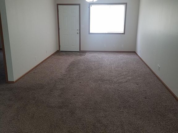 5th image of 2002 Salter Pl