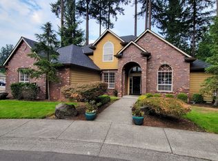 19713 SE 10th St, Camas, WA 98607