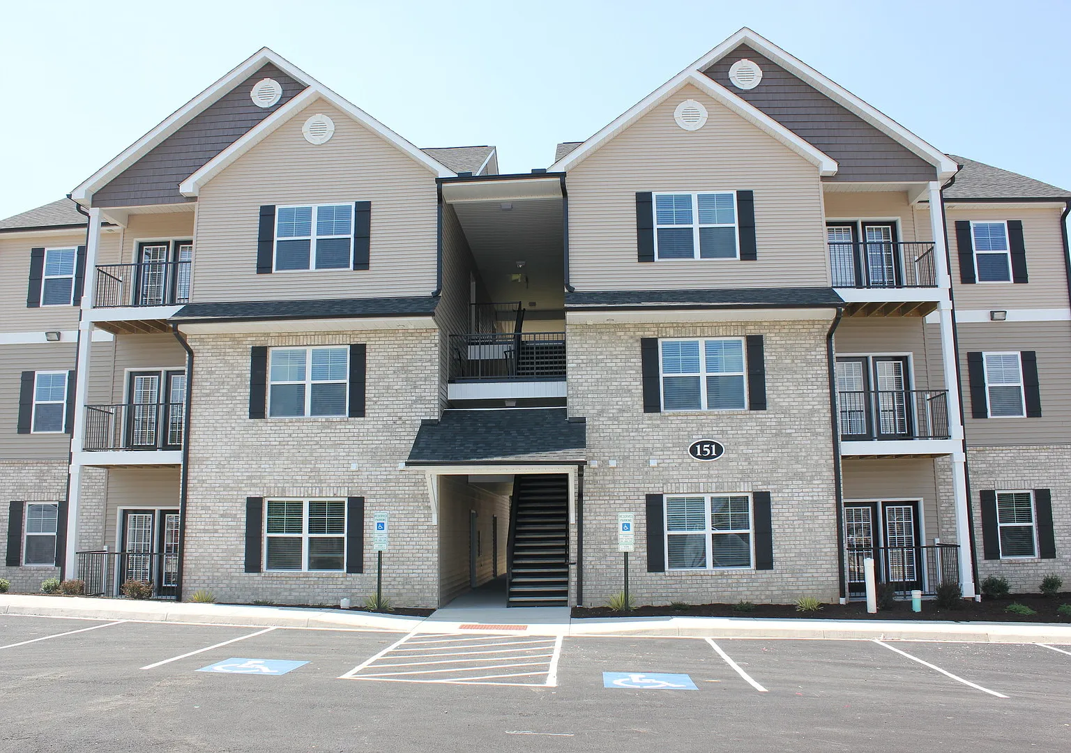 2 Bedroom, 2 Bath Apartment for Rent — Photo 1