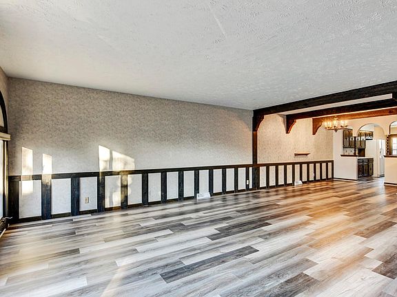 4th image of 4130 Monroe St APT 1