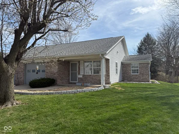 413 Dangerfield Dr, Beech Grove, IN 46107