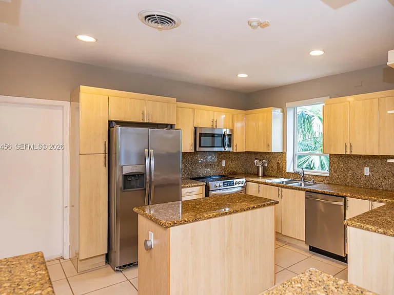 9520 E Broadview Dr — Photo 19