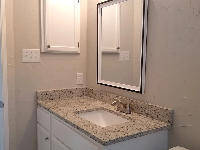 1813 Laurel Path — Photo 20
