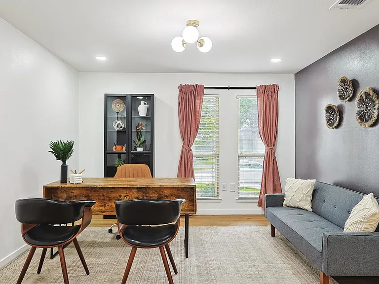 7851 La Cabeza Dr — Photo 3