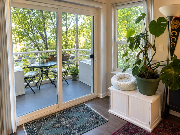 Arise Century, 601 E Denny Way APT 202, Seattle, WA 98122