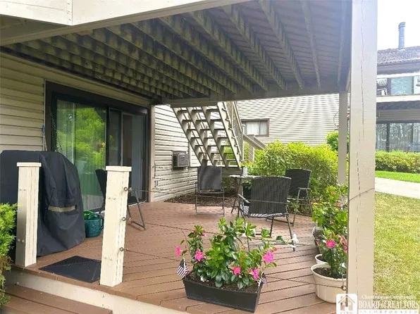 5301 E Lake Rd APT 18, Dewittville, NY 14728