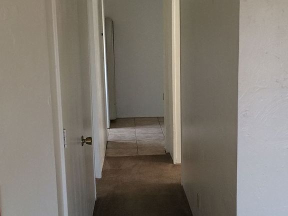 5th image of 2832 N Winstel Blvd
