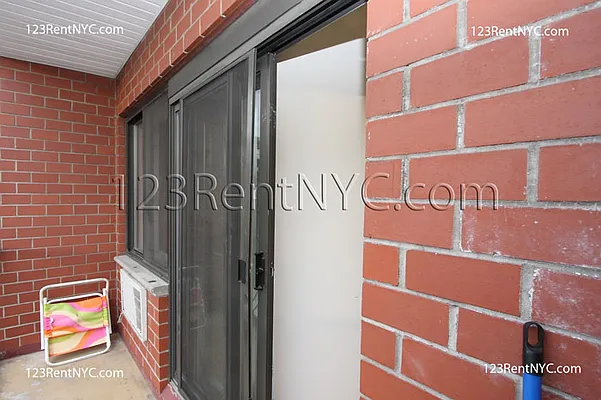 Rented by 123RentNYC.com | media 3