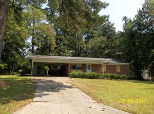 7 Chickasaw St, Laurel, MS 39440