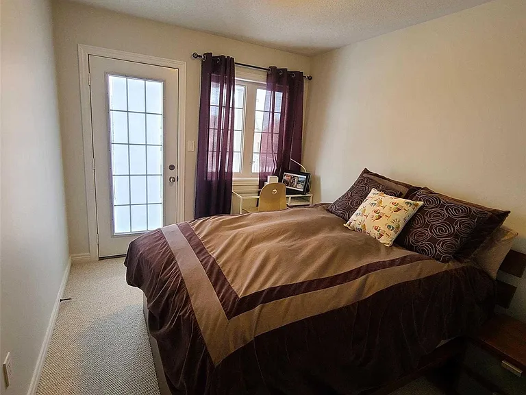 111 Maple Valley Rd — Photo 14