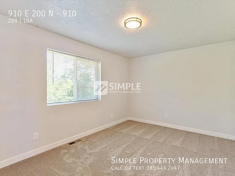 910 E 200 N #910 — Photo 21